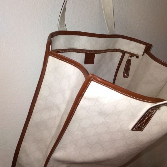 Gucci Large GG Supreme Web Loop Tote - Picture 7 of 13